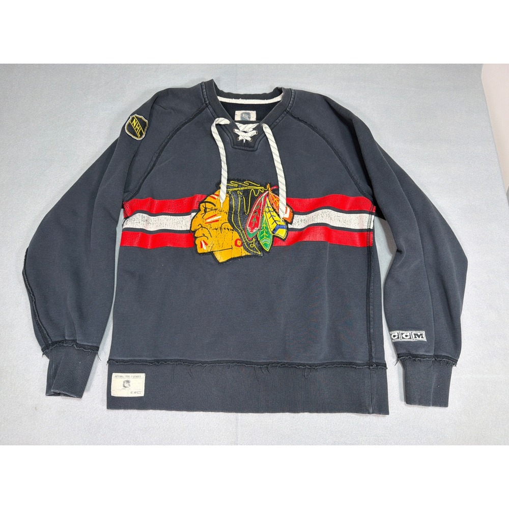 Vintage CCM NHL Chicago Blackhawks Lace Up Sweatshirt Men Large Black Distressed